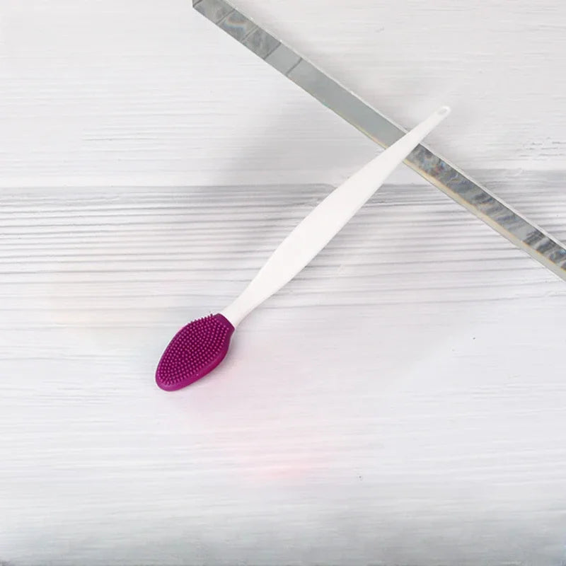Lip Exfoliating Brush
