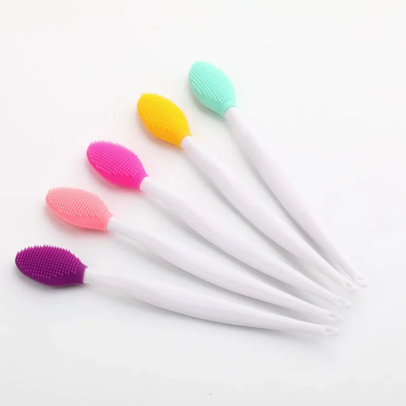 Lip Exfoliating Brush