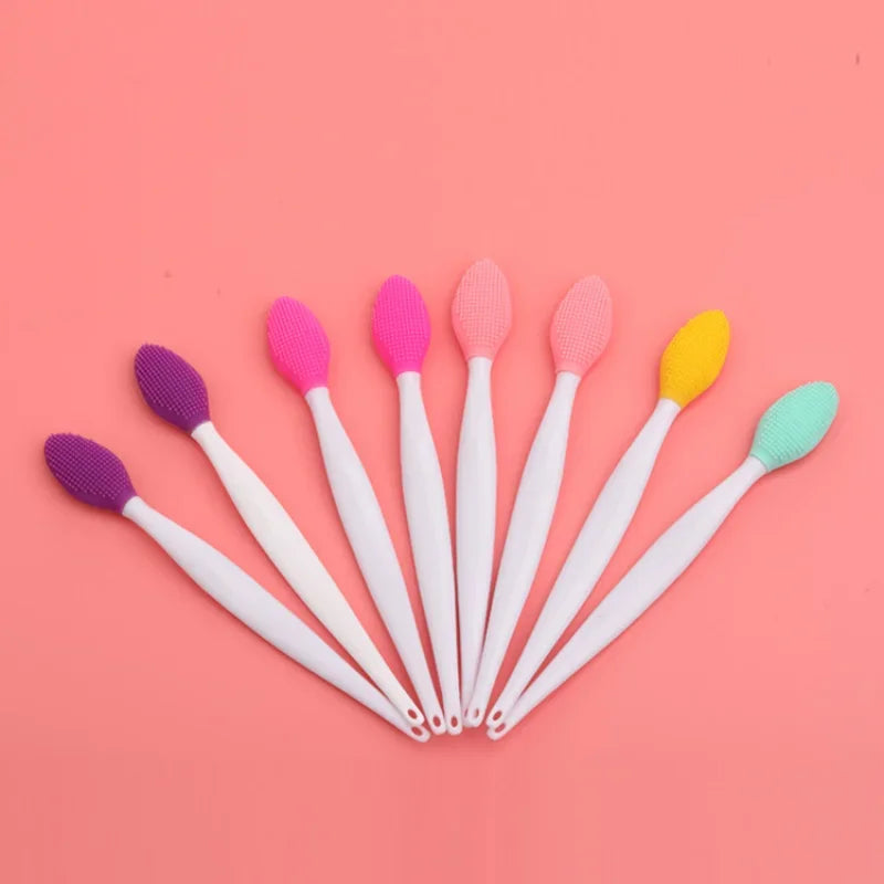Lip Exfoliating Brush